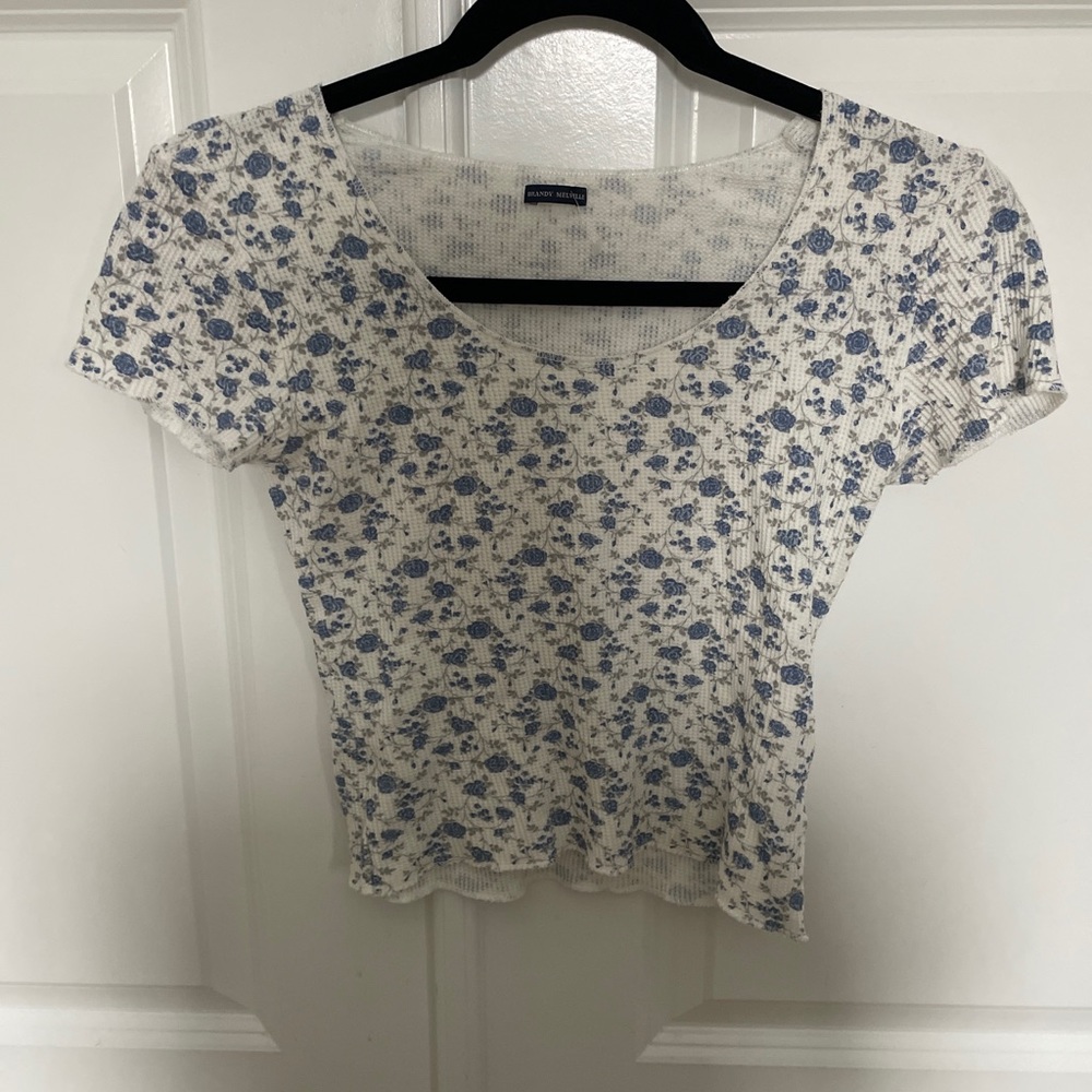 Brandy Melville floral print top!!